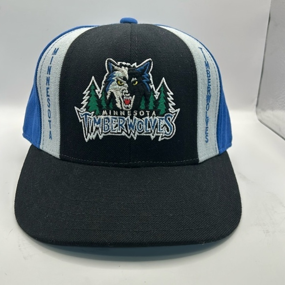 Minnesota Timberwolves Reebok ball cap hat - Picture 2 of 11